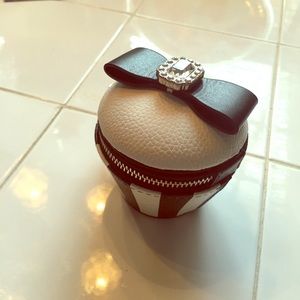 My Flat in London cupcake coin holder.